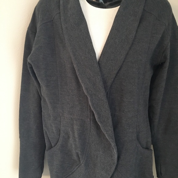 Eddie Bauer Sweaters - Eddie Bauer Camp Fleece Cardigan - small open front pockets Gray top collar knit